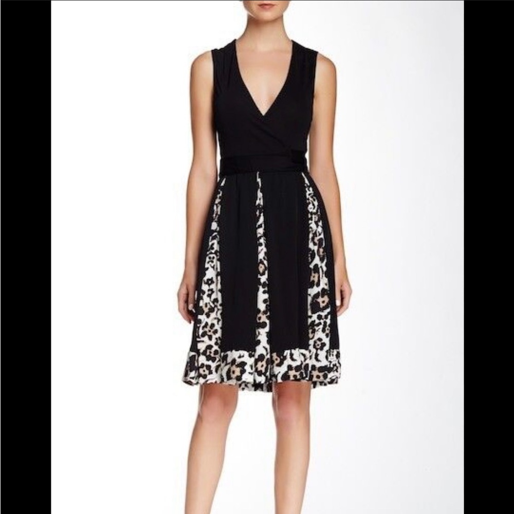 Diane Von Furstenberg Silk Black Animal Print Formal Wrap Dress Size 4